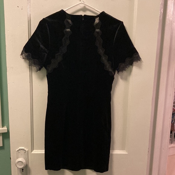 Sugar+L!PS Black Lace Velvet Dress - Picture 5 of 6